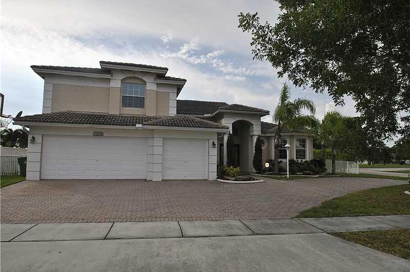 1st image of 14005 NW 15th Dr