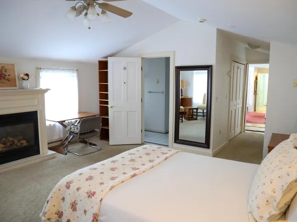 17 Main St, South Egremont, MA 01258