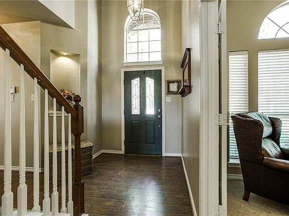 3rd image of 11641 Winding Brook Dr