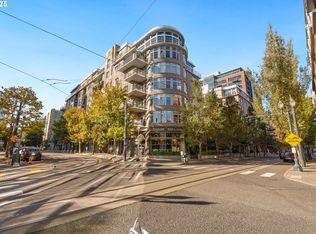 1130 NW 12th Ave APT 214, Portland, OR 97209