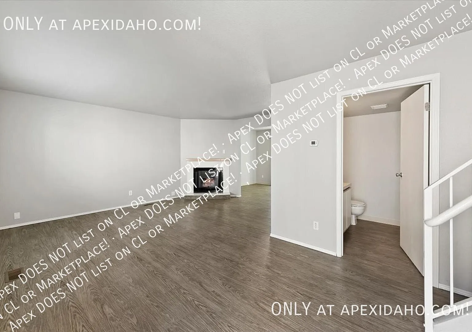 Recently Remodeled Boise Home with Fireplace - Water, Sewer & Trash Included — Photo 4