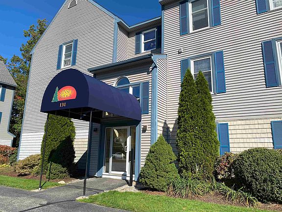 2nd image of 171 Eastern Ave APT 104