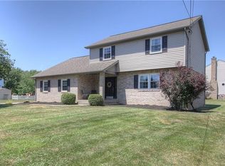 995 Sebring Rd, Beaver, PA 15009