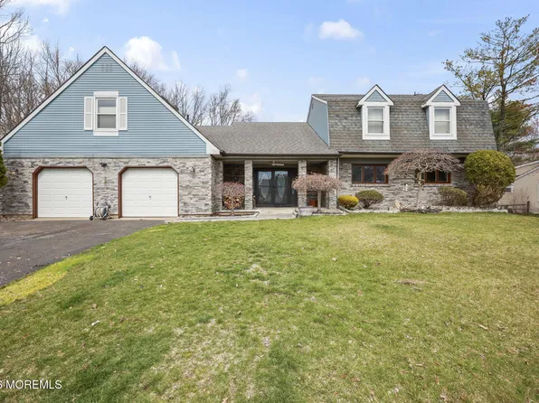 3 Fairfield Court, Manalapan, NJ 07726