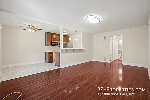 1220 N Ogden Dr #8 Photo 1 1220 N Ogden Dr #8 Photo 1
