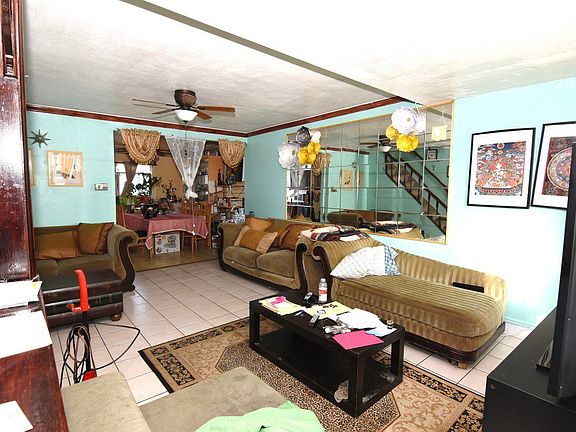 5th image of 2129 Kimball St