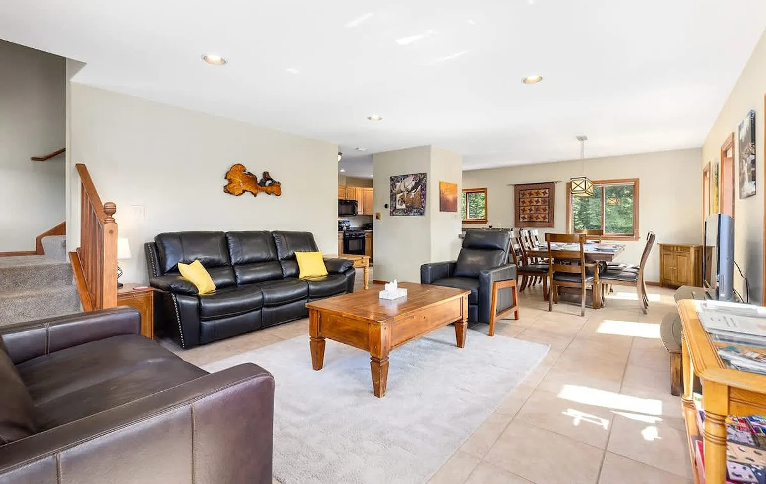 3 bed, 3.0 bath, $5,247 — Photo 1