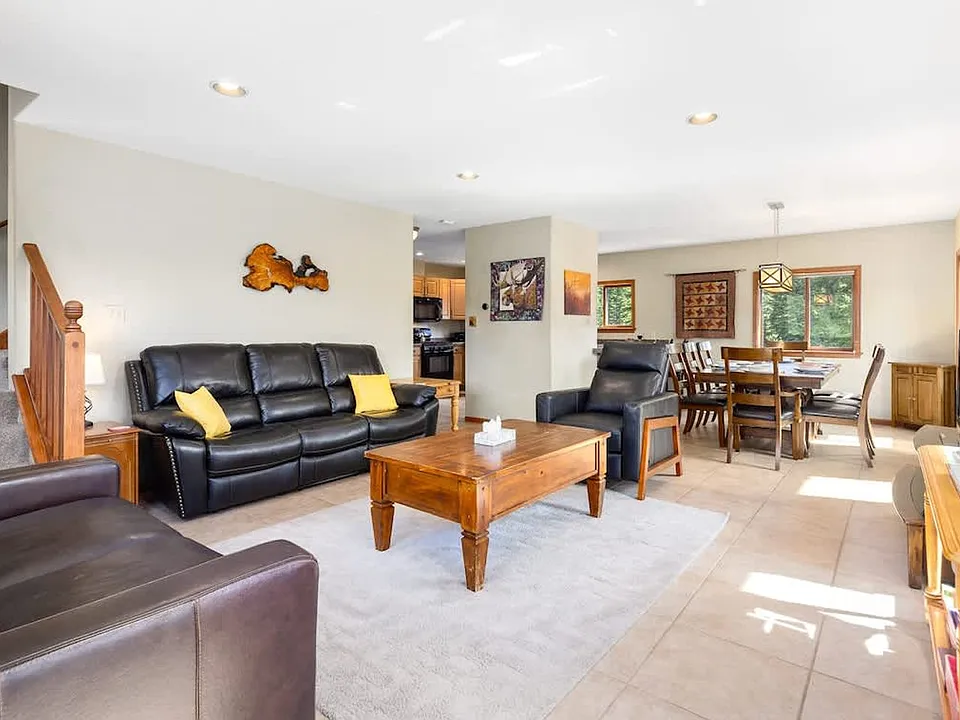 103 Carroll Ln #ID1387667P