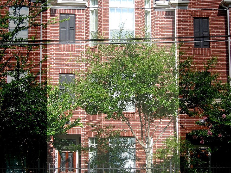 Front view from street