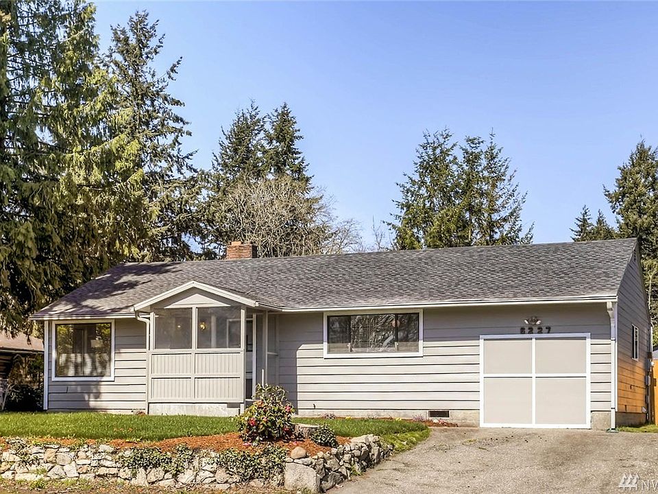1st image of 6227 93rd St SW