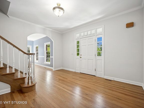 4th image of 2222 Larkdale Dr