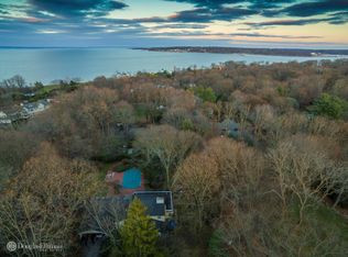 68 Old House Ln, Port Washington, NY 11050