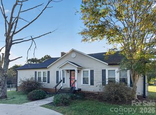 184 Hollis Rd, Ellenboro, NC 28040