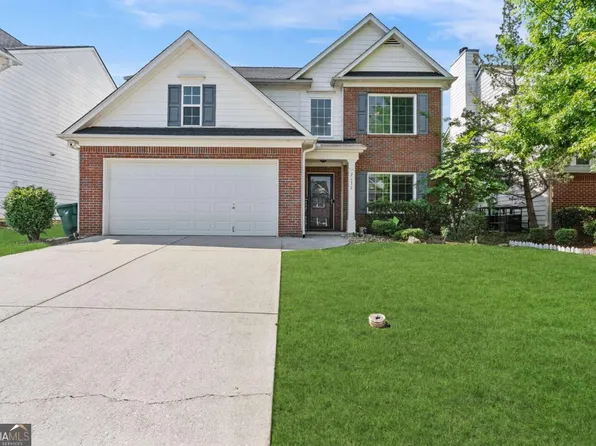 2137 Black Oak Ln, Ellenwood, GA 30294