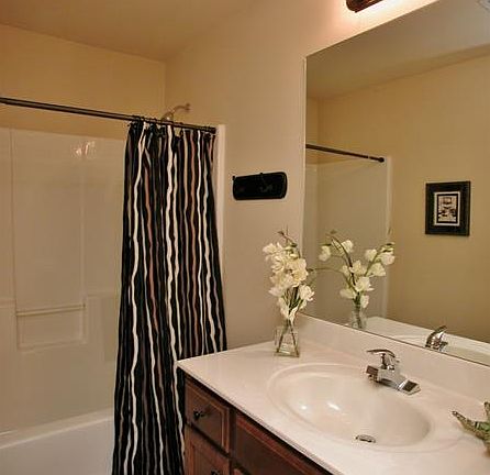 2nd image of 1454 Union Station Ct