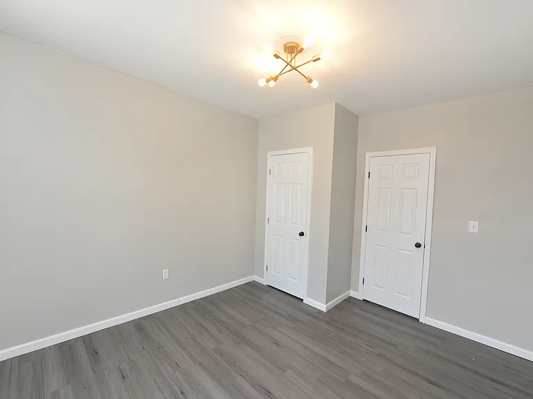23 Bayview Ave #1 — Photo 7