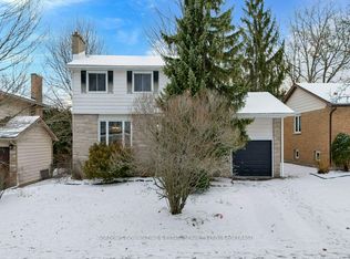 873 Danbury Rd, Kingston, ON K7M 6G7