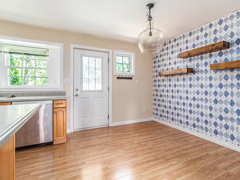 1017 Bluestem Ln — Photo 10