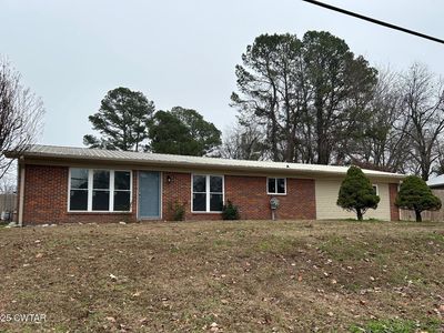 216 N Grayson St, Newbern, TN, 38059