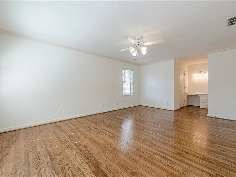 5274 Wyntercreek Way — Photo 37