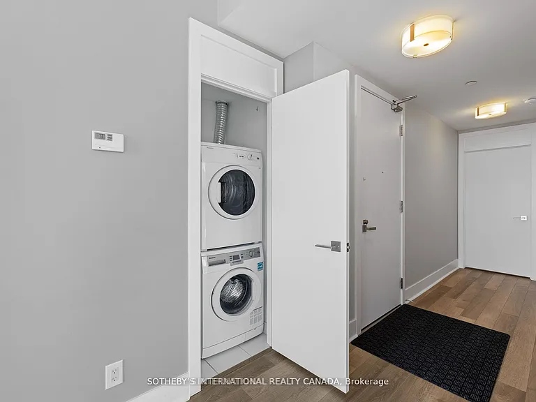 32 Davenport Rd #1508 — Photo 4