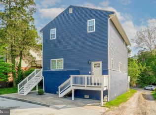 522 Main St, Hulmeville, PA 19047