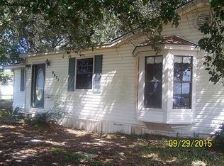 8627 Altimore Rd, Needville, TX 77461