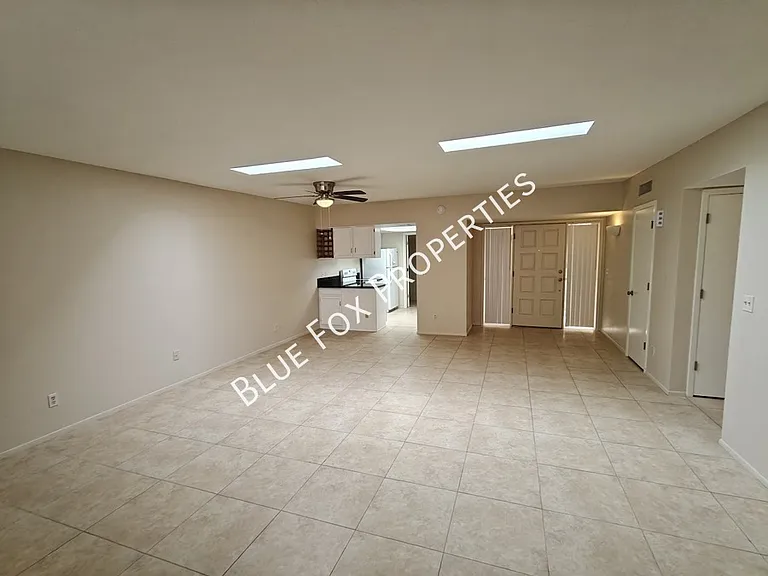 8305 N Midnight Way — Photo 6