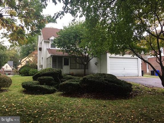 4th image of 1004 Belfield Ave