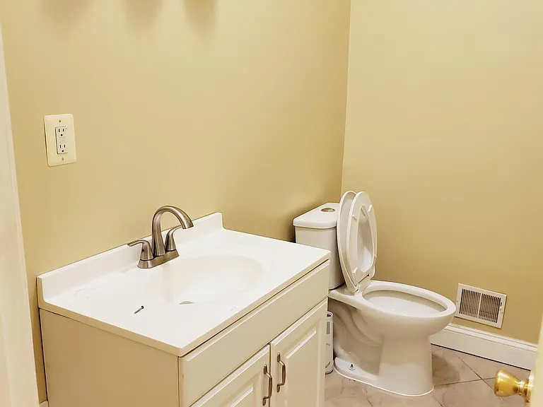 1624 Gwynns Falls Pkwy #1 — Photo 25