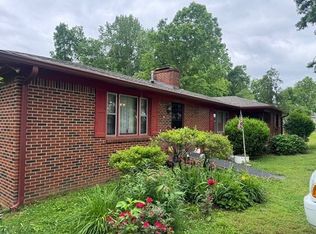 2168 Jefferson Rd, Smithville, TN 37166