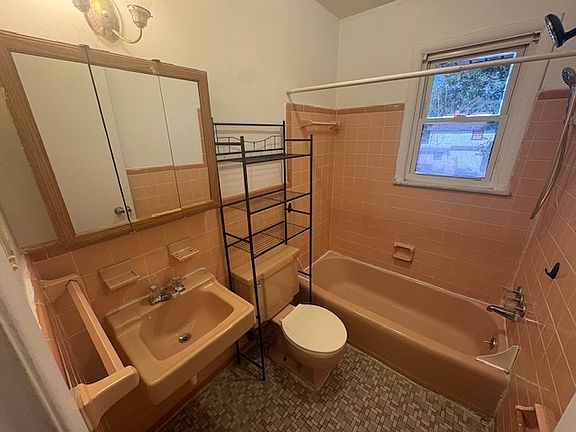 4th image of 7405 Madison Ave APT 11