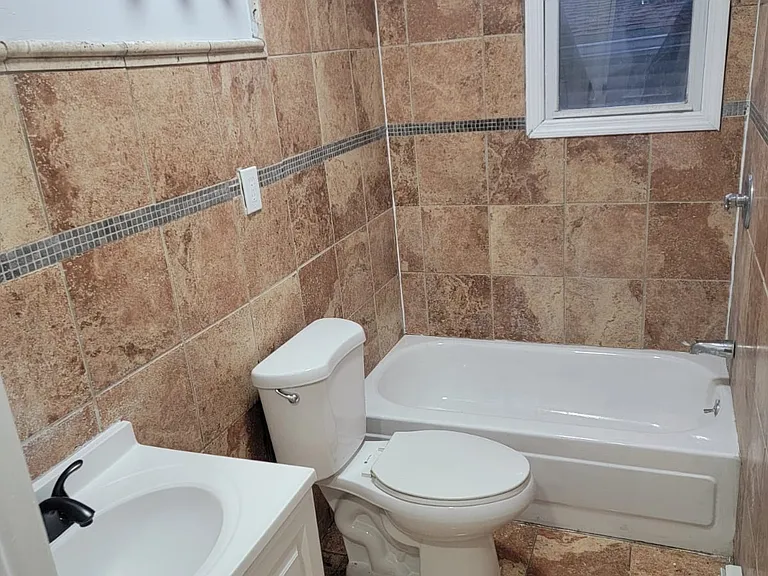 10 Rodwell Ave #1 — Photo 27