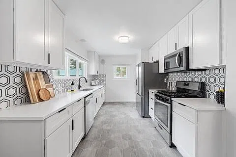 2 bed, 1376 sqft, $2,700 — Photo 3