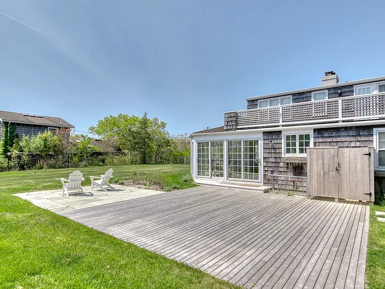 77 Gardiner Dr — Photo 13