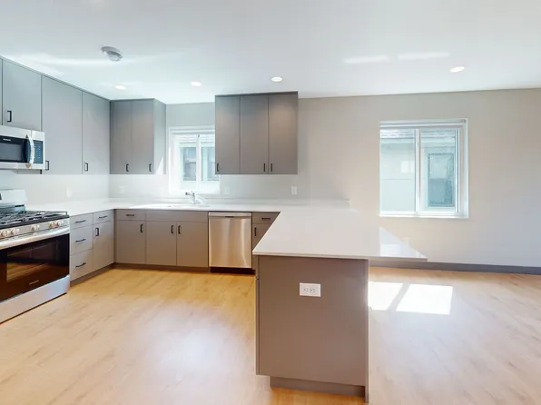 1215 8th St SE (Triplex), 1215 8th St SE #3, Minneapolis, MN 55414