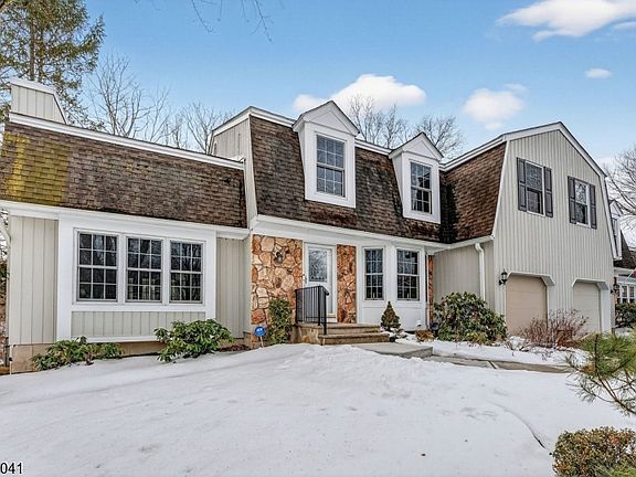 2nd image of 14 Bradford Lane