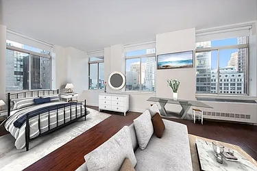 Rented by MOTION New York