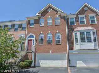 2826 Little Falls Pl, Falls Church, VA 22042