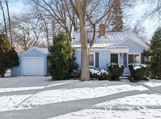 21696 Purdue Ave, Farmington Hills, MI 48336