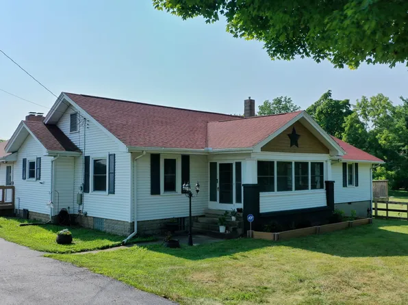 3024 Old Clifton Rd, Springfield, OH 45502