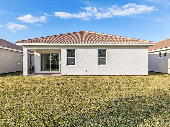 4th image of 3852 Crosswater DR