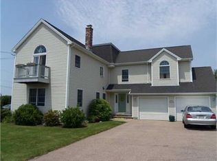 96 Conch Rd, Narragansett, RI 02882