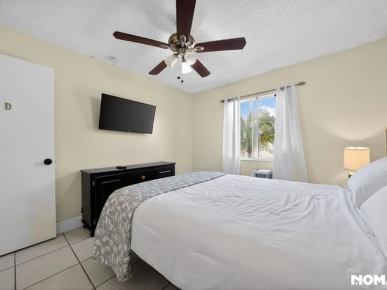 293 Chicago Woods Cir — Photo 15
