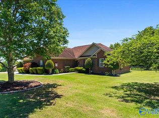 167 Malone Dr, New Market, AL 35761