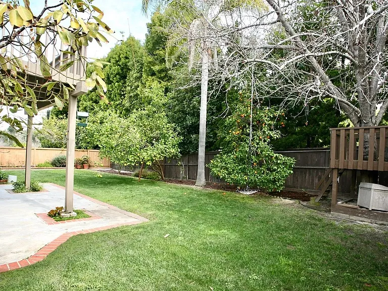 1251 Village View Rd — Photo 24