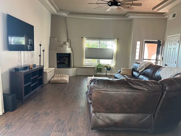 Vista Casitas Dr NW — Photo 11