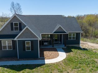 178 E Allen Rd, Howell, MI 48855