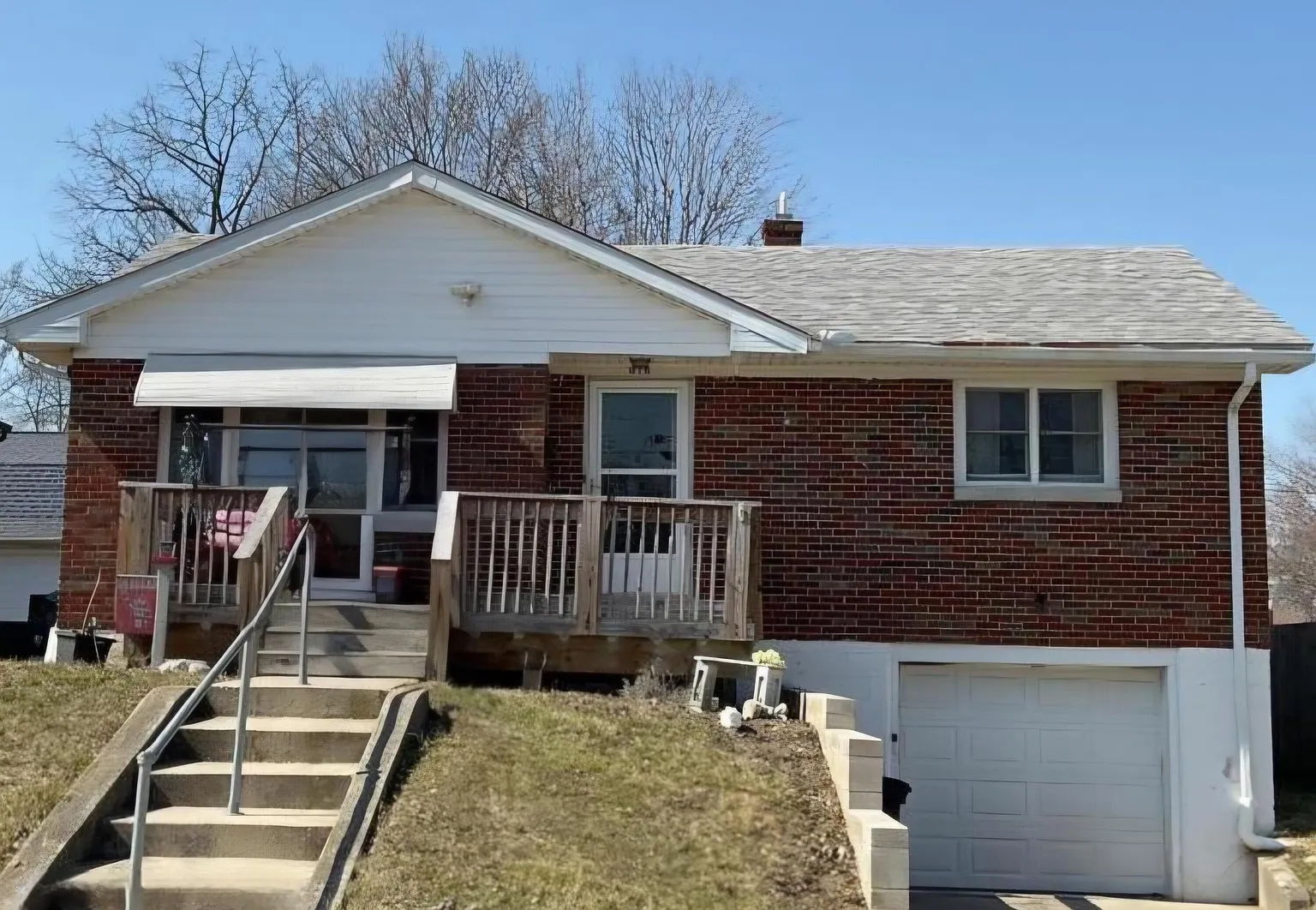 616 Hamilton St photo 1