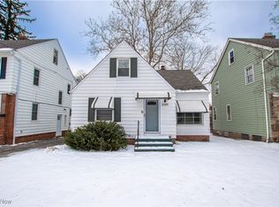 3709 Woodridge Rd, Cleveland Heights, OH 44121